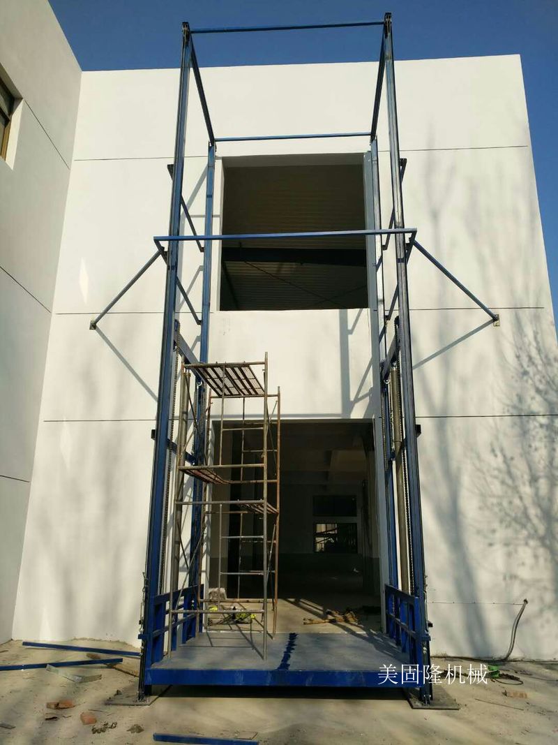 蚌埠仓库专用导轨式升降货梯价格